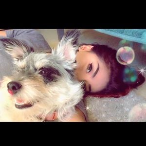 Meet your Posher, Sabrina